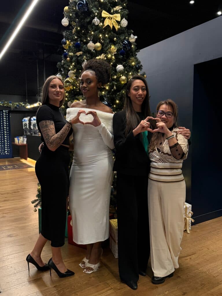 Ambiance de la soirée de Noël 2025