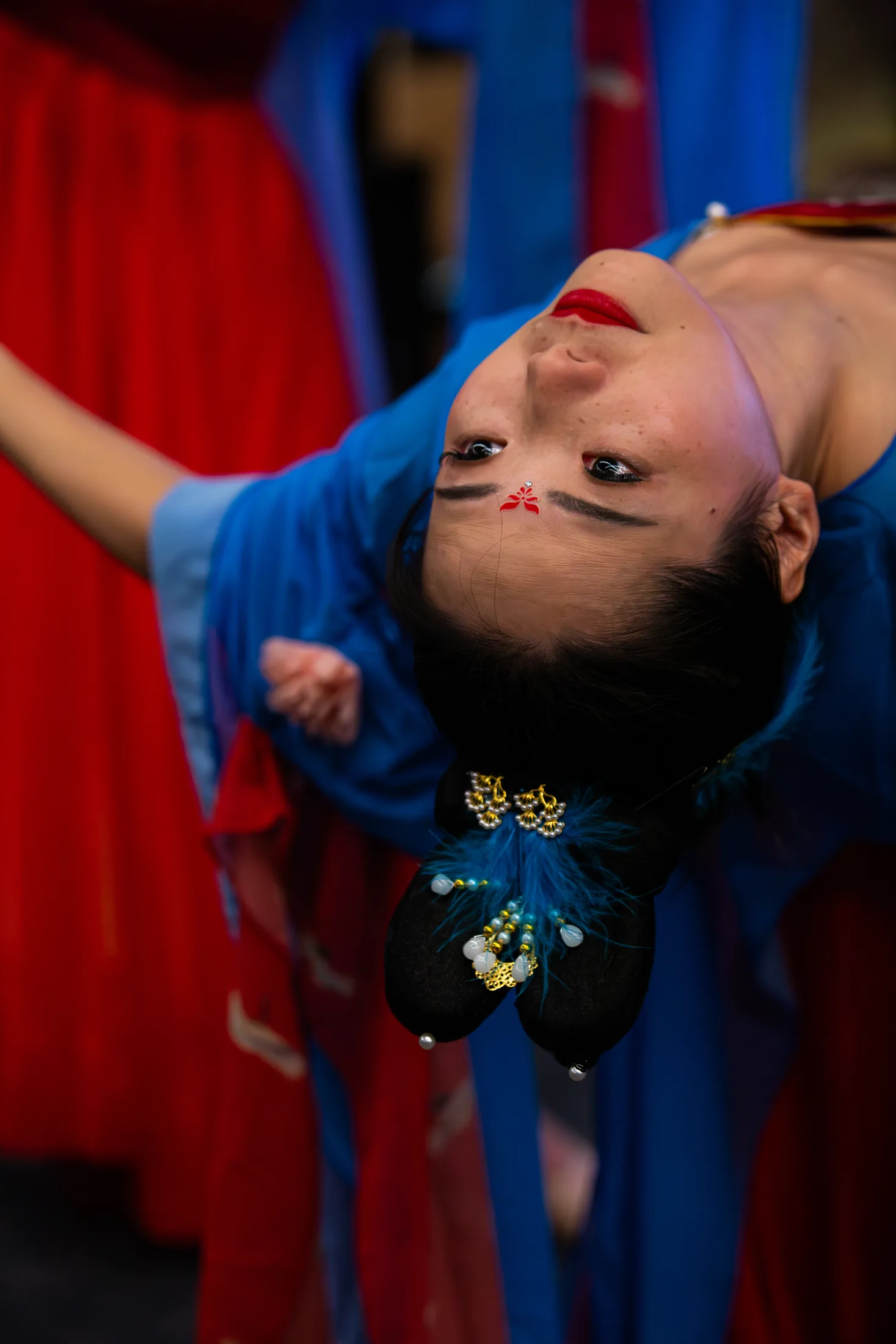 Danseuse traditionnelle pendant le Nouvel An chinois 2026